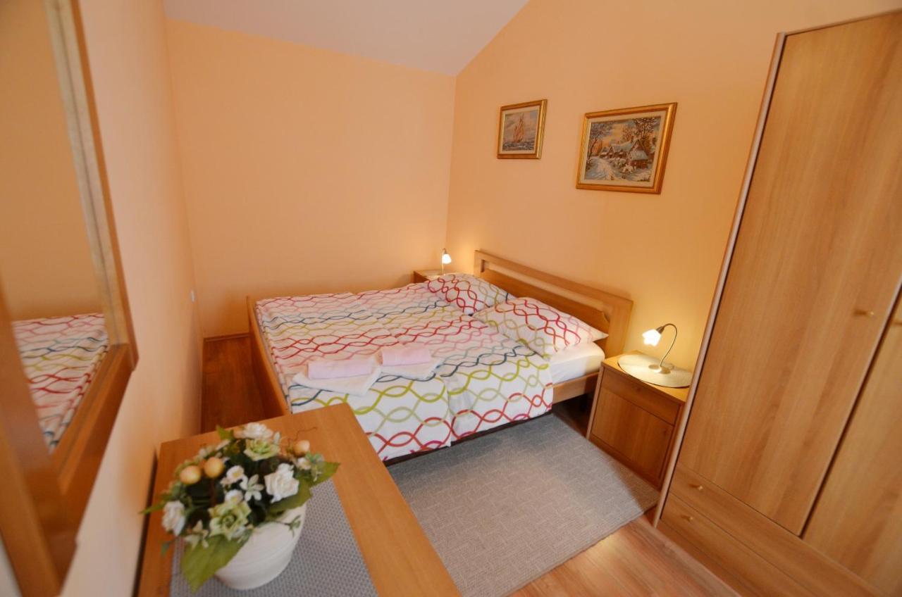 Zminj Apartments Bagian luar foto